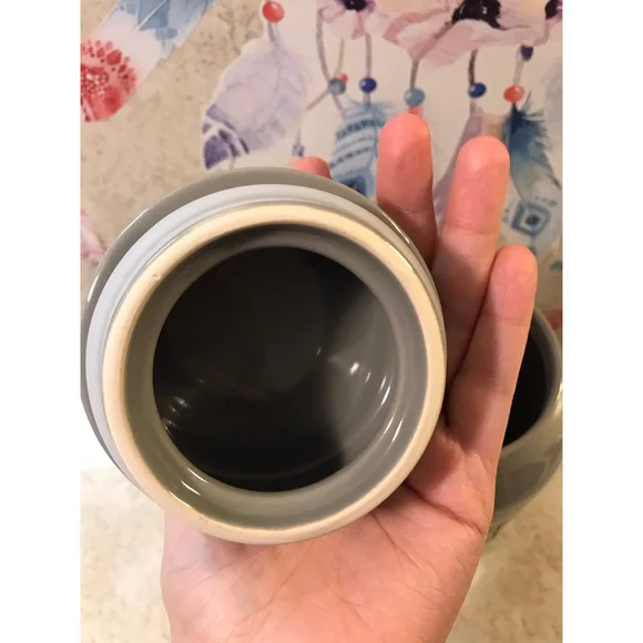 Rae Dunn Gray OATS Canister - Picture 4 of 7